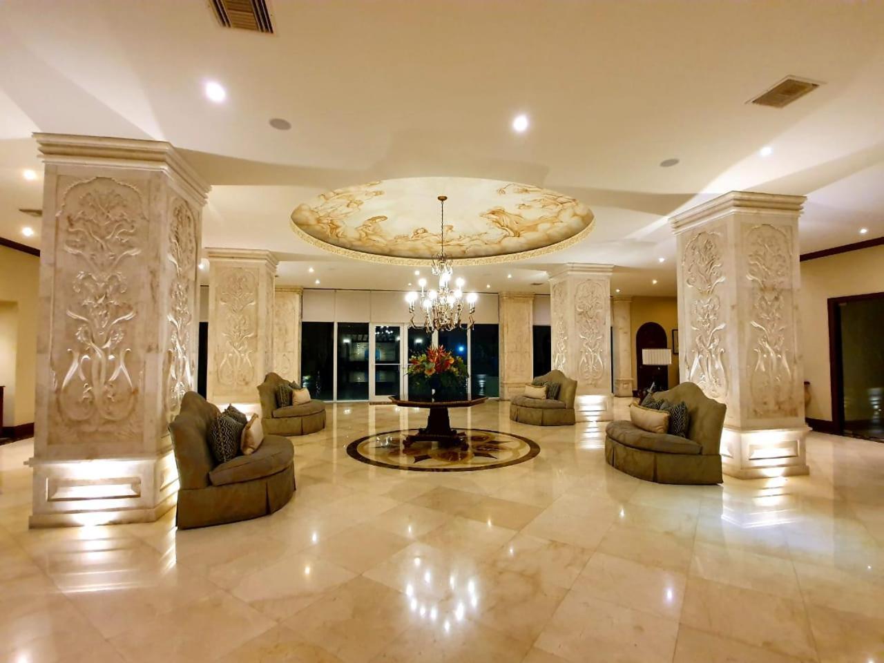 Landmark By Segovia Apartamento